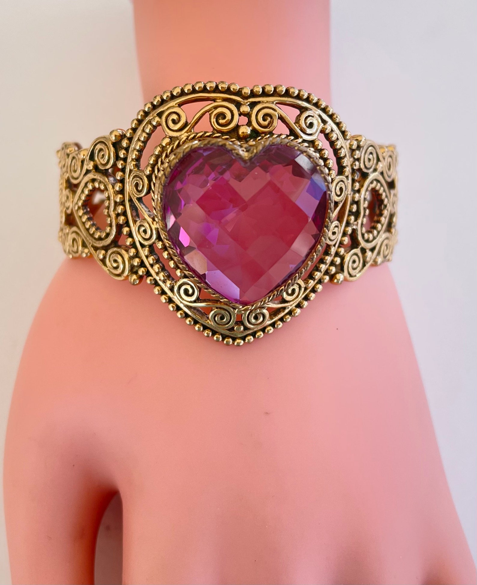 Sajen Gold Filigree Cuff Bracelet Faceted Art Glass Heart Etsy