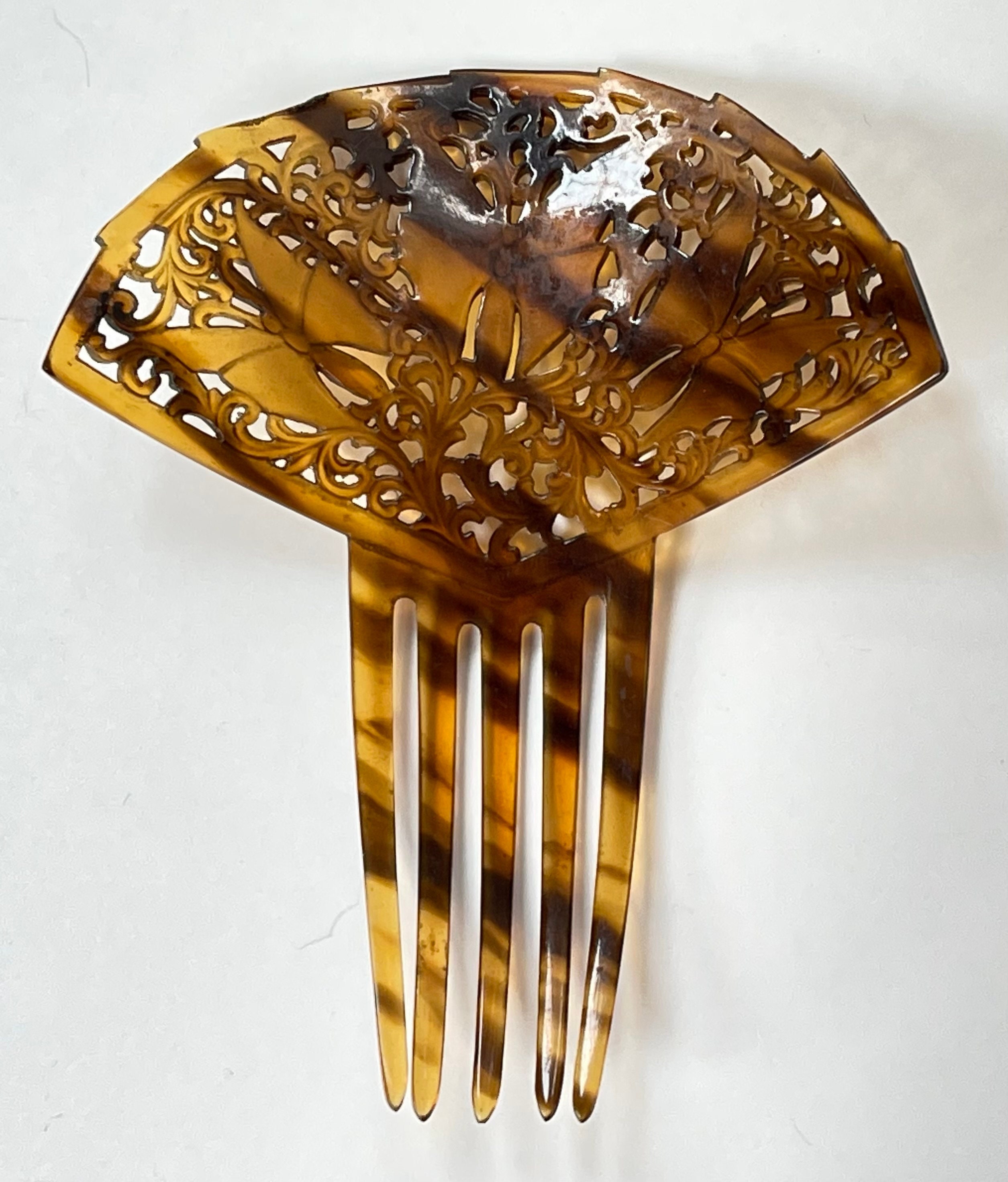 Hair Comb Mantilla Faux Tortoise Shell Art Deco Fan Shaped Art Deco hair comb faux tortoiseshell Spanish style scroll  main image 4