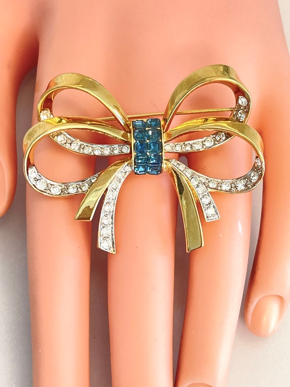 Vintage Nina Ricci Bow Brooch, Hollywood Regency … - image 9