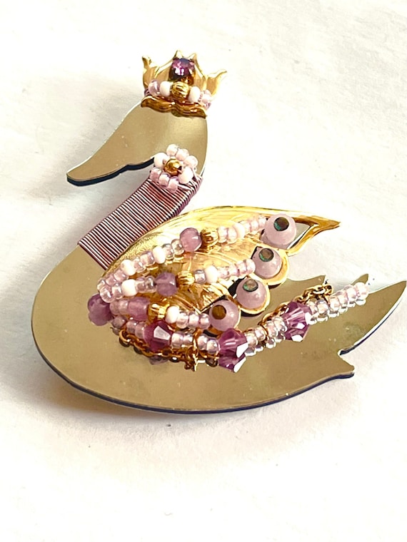 Liz tech pins sale