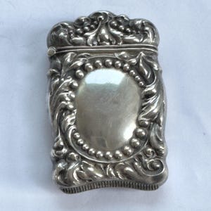 Caja fuerte Vesta antigua, plata de ley, soporte para cerillas antiguas, Vesta Art Nouveau, caja de cerillas repousse antigua