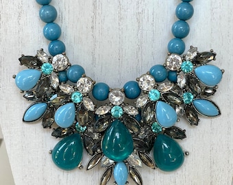 Naszyjnik z kryształkami w stylu vintage z pleksiglasu, turkusowy, turkusowy, zielono-szary,