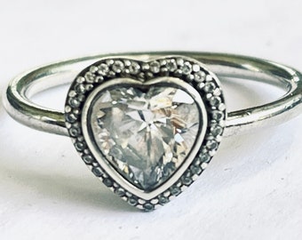 Lilo & Stitch Bagues Sparkling Heart Cubic Zirconia Ring Femmes Fil