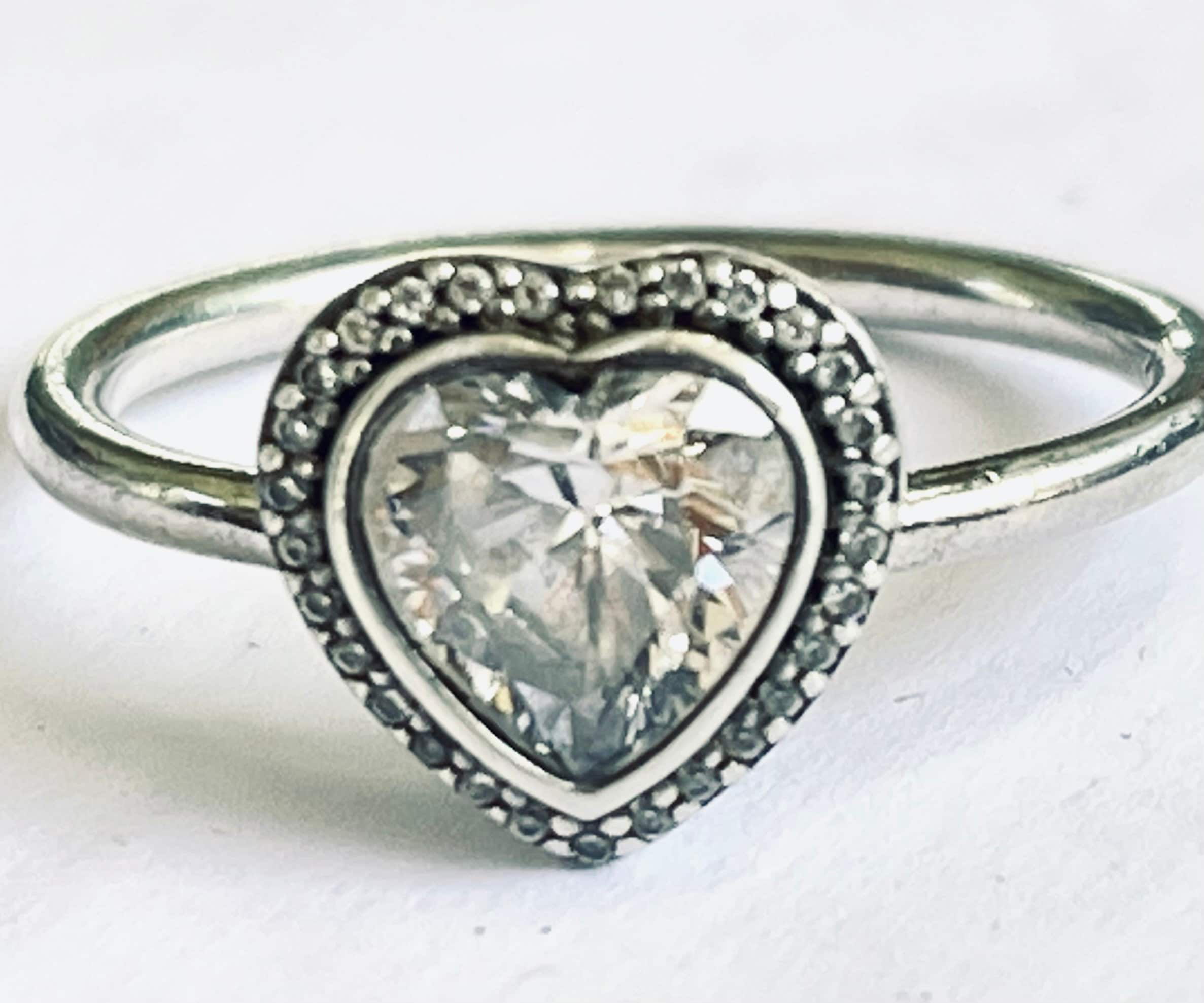 Pandora sparkling love heart ring deals