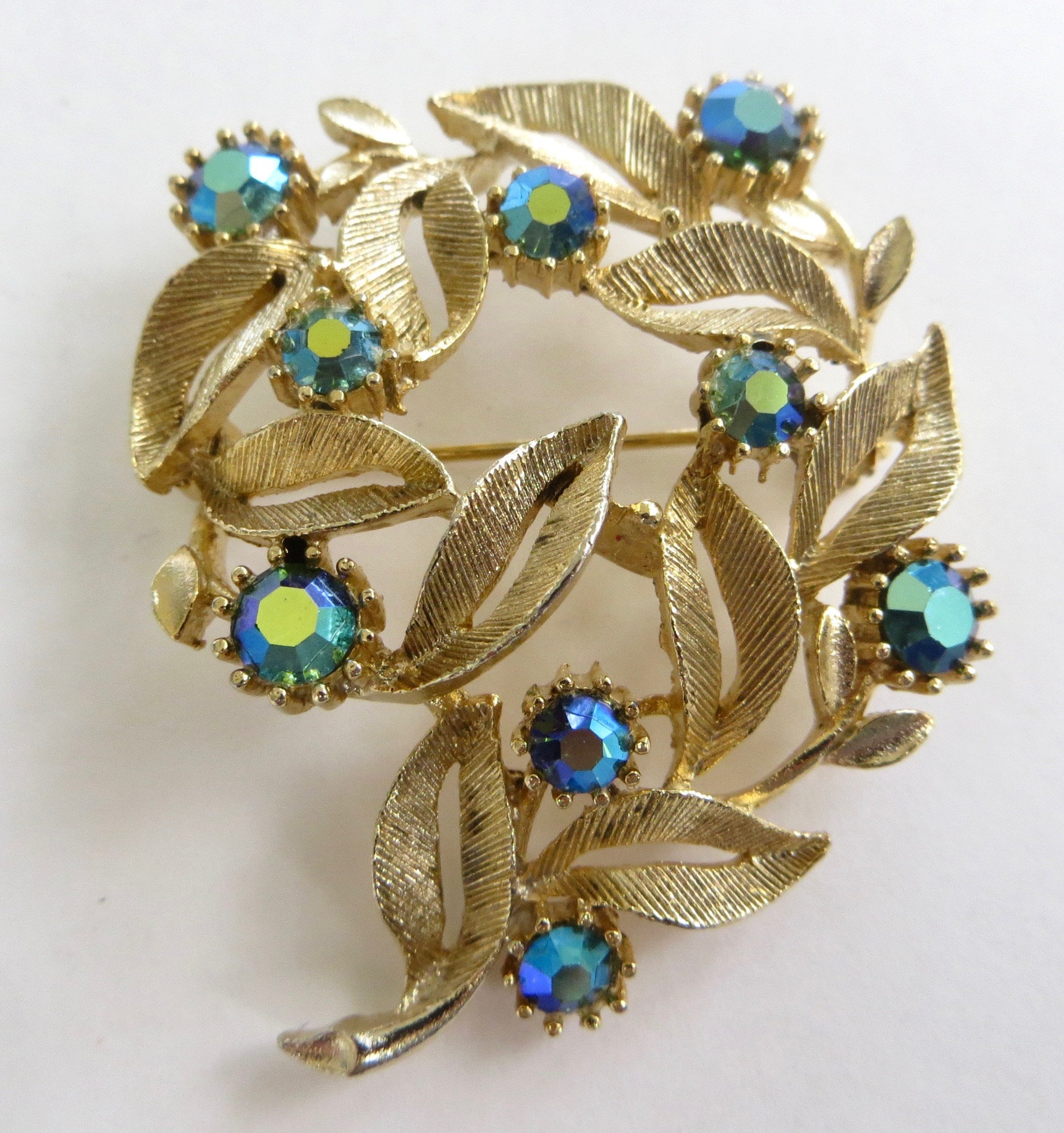 Buy Vintage Lisner Brooch Green Aurora Borealis Rhinestones Mid Century Jewelry Vintage Gift for Her Online in India Etsy