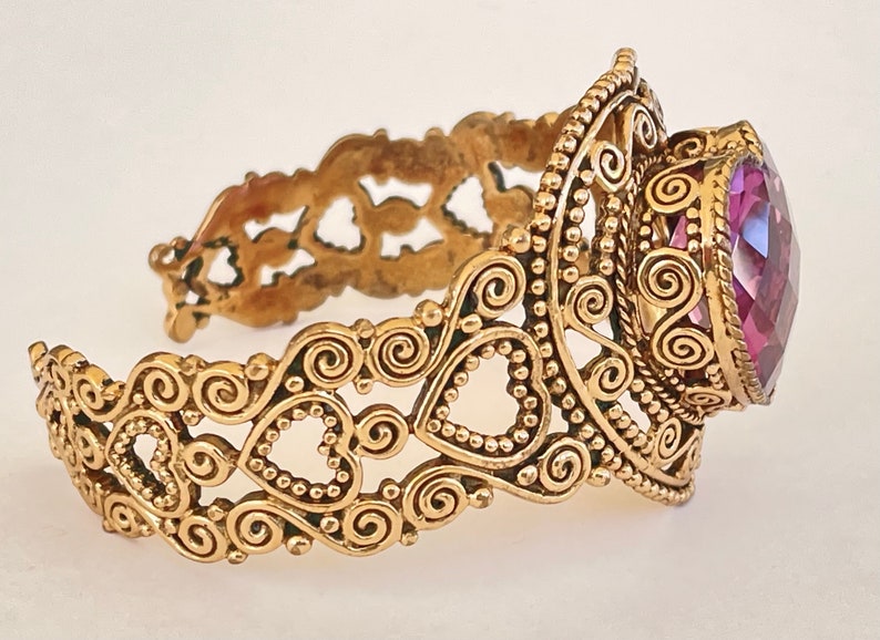 Sajen Gold Filigree Cuff Bracelet Faceted Art Glass Heart Etsy