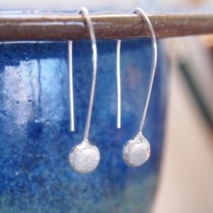 Boucles d'oreilles en argent, boucle d'oreille pendante en argent, boucles d'oreilles en galets d'Argentium, bijoux ARC, argent Argentium, boucle d'oreille en goutte, petites boucles d'oreilles image 7