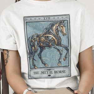 Camisa do zodíaco chinês do cavalo de metal, camisa do cartão de tarô do cavalo de metal, camiseta do zodíaco chinês do cavalo