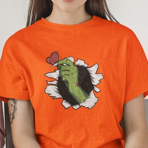 Halloween Shirt Zombie Shirt, Halloween Zombie Shirt, Halloween Monster Shirt Zombie Hand Holding Heart Halloween T-shirt Gift