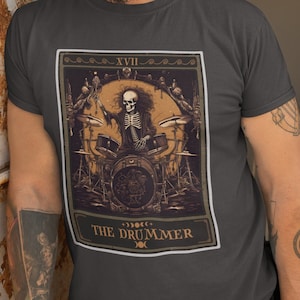 A camisa do cartão de tarô do baterista, camisa do baterista do esqueleto do metal pesado tambor presentes do jogador tambores presente do professor baterista tshirt esqueleto cartão de tarô