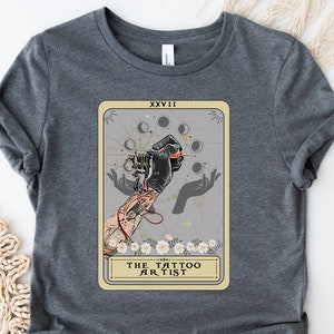 Chemise d'artiste tatoueur Chemise de carte de tarot de tatoueur, T-shirt de tatoueur T-shirt de tatoueur cadeaux d'artiste de tatouage Chemise de tatouage carte de tarot d'artiste de tatouage