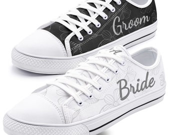 Gepersonaliseerde canvas sneakers voor bruid en bruidegom: bijpassende trouwschoenen