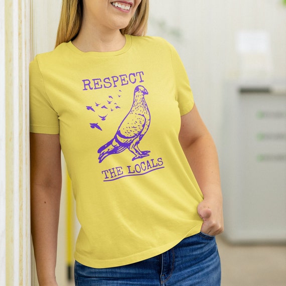 Pigeon T-Shirt, Vintage Retro Style T-Shirt Pigeon T-Shirt, Vintage Retro Style T-Shirt