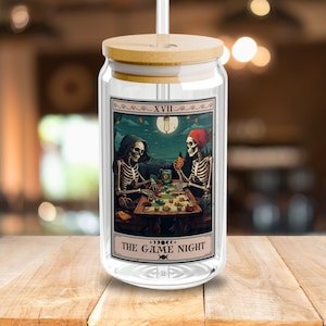 Vaso de cristal para cartas de Tarot de The Game Night, vaso de cristal de 16 oz con tapa de bambú para amantes de los juegos de mesa