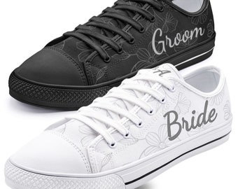 Gepersonaliseerde canvas sneakers voor bruid en bruidegom: bijpassende trouwschoenen