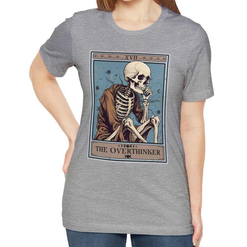 La chemise de carte de tarot Overthinker, chemise Overthinker Funny Skeleton Tarot Lover Cadeaux Athletic Heather