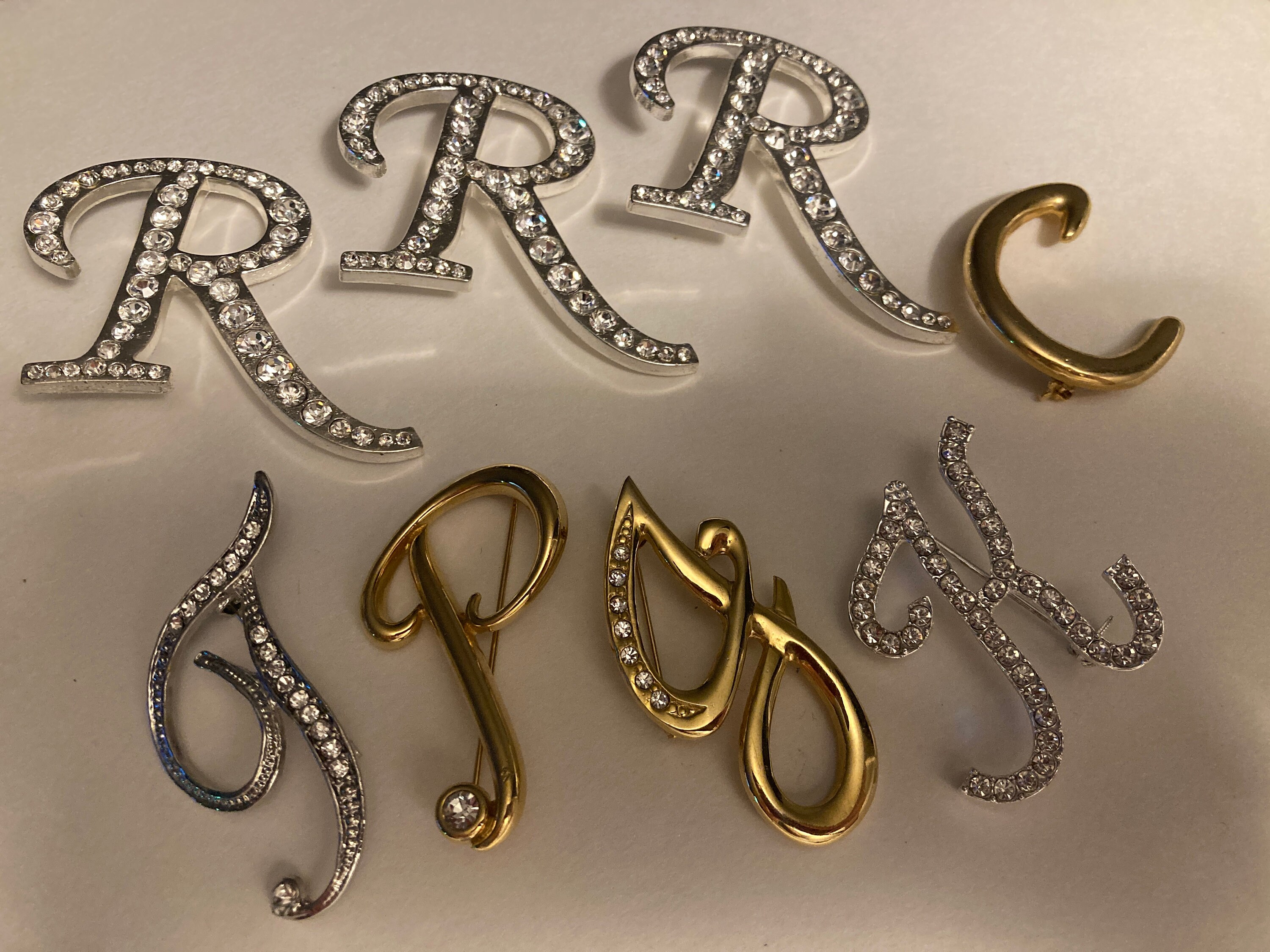  Crystal Letter Brooches A-Z 26 Personalized Design Letters  Initial Pins Clear Rhinestone Breastpin Silver Plated(#A): Clothing, Shoes  & Jewelry