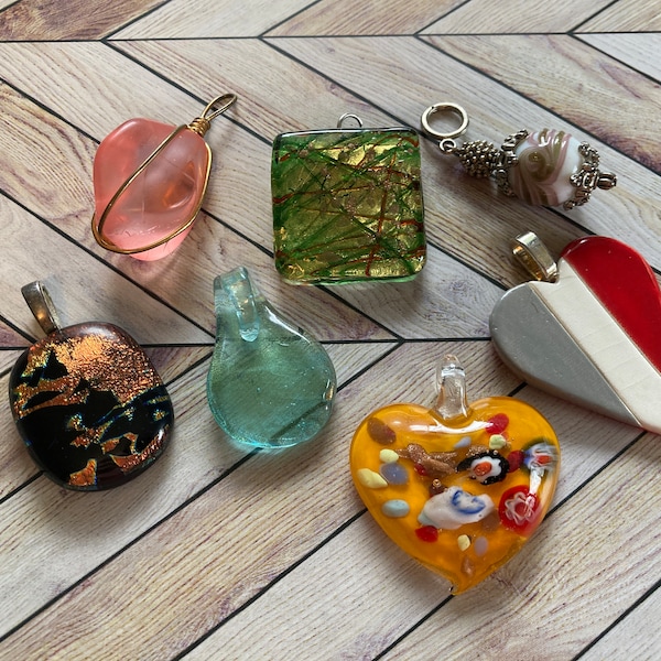 Lot of 7 Vintage to Modern Art Glass Lampwork Pendants Charms Slide Blass Clay Beaded Various Designs NO CHAINS F329