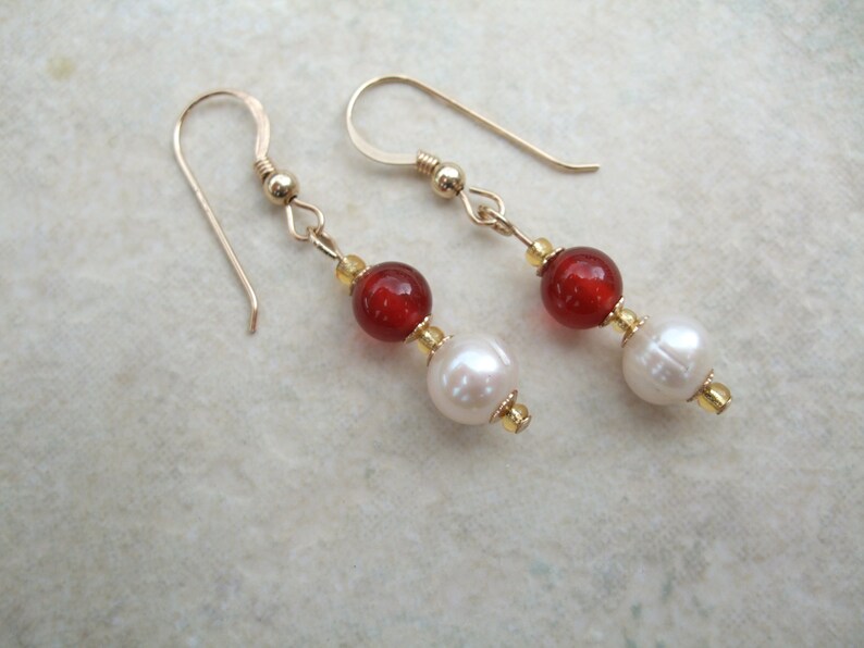 Beautiful 14ct Gold Filled Freshwater Pearl /& Red Agate Drop Earrings Gemstone Jewellery Jewelry UK Seller