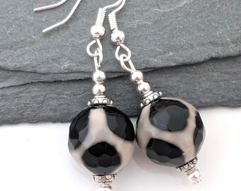 Pretty Black and Cream Faceted Agate Drop Silver Earrings, Pierced, Jewellery, Jewelry, UK Seller,