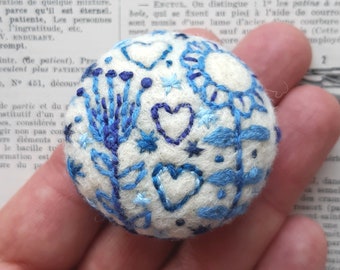 Needle Felted Brooch with Cute Blue Embroidered Flowers and Hearts, Fibre Art Jewellery, Statement Brooch, Folk Art Inspired