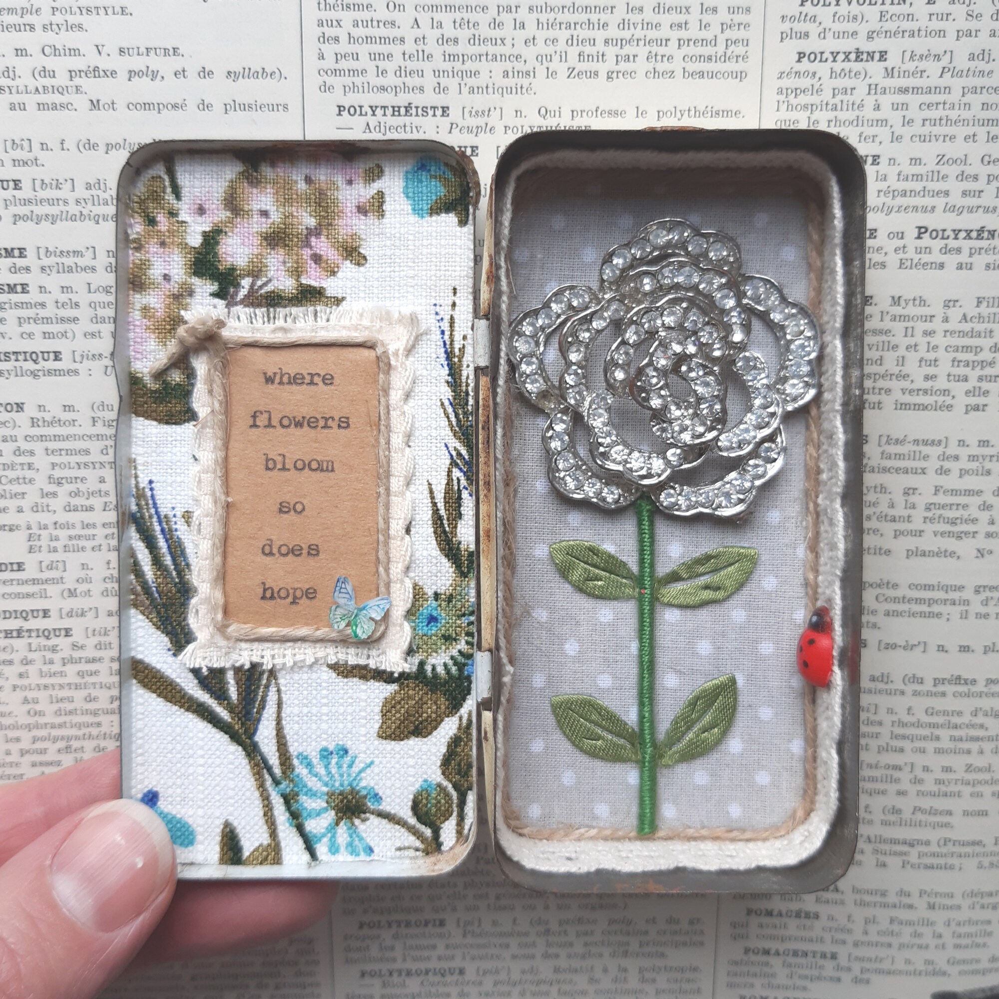 Upcycled French Tin Art: Bling Flower Scene