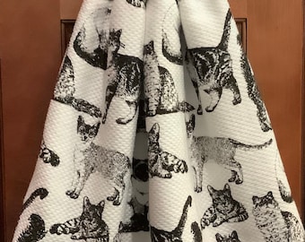 Double kitchen towel extra wide cotton Terry lining cute cats crocheted black  top Pattern upside down other side