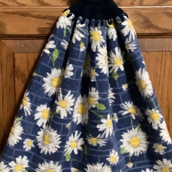 Double blue kitchen towel extra wide cotton spring flowers garden daisies crocheted blue  top pattern upside down other side