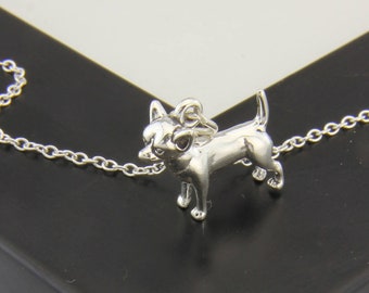 Chihuahua Necklace in Sterling Silver.