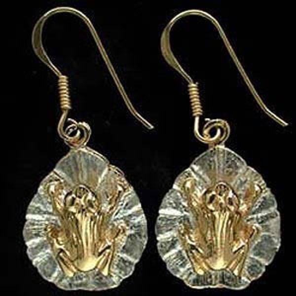 Frog on a lilypad earrings, made of 18 carat gold and sterling silver.