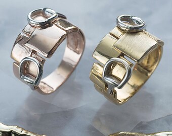 Snaffle Bit Ring in Solid Gold.
