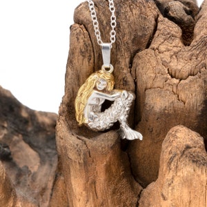 Mermaid Necklace in Sterling Silver and 18ct Gold.