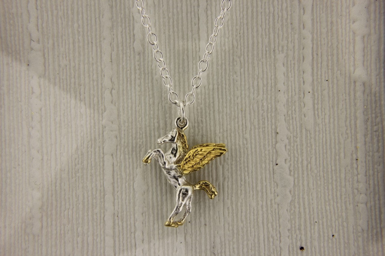 Pegasus pendant in 18 carat gold on Sterling Silver