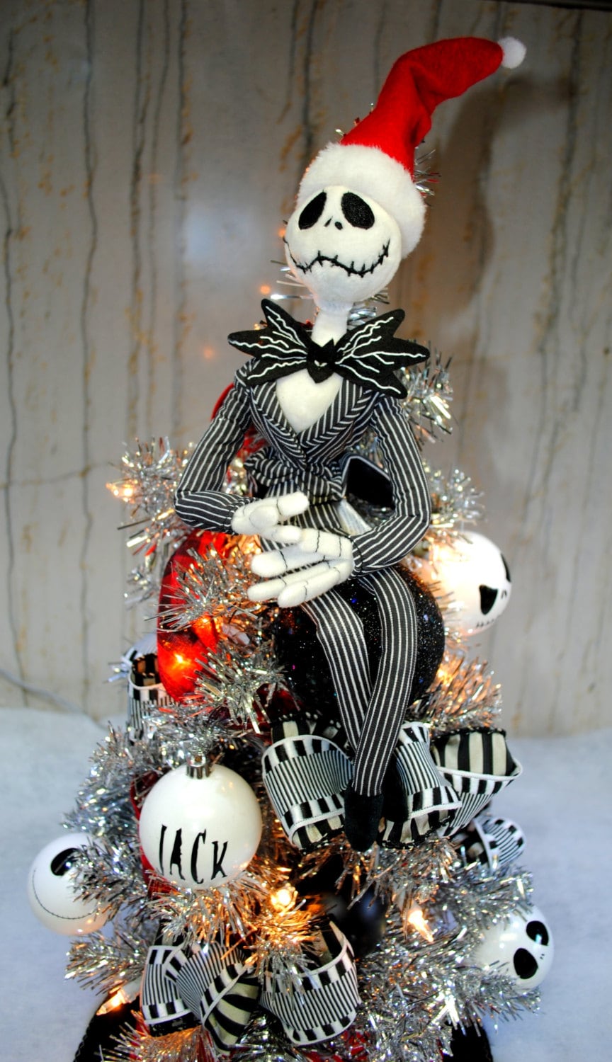 Easy to Put Soft Jinsshop The Nightmare Before Christmas Jack and Sally Christmas Tree Skirt Party Decoration 30 Light for Christmas Decorations Holiday
