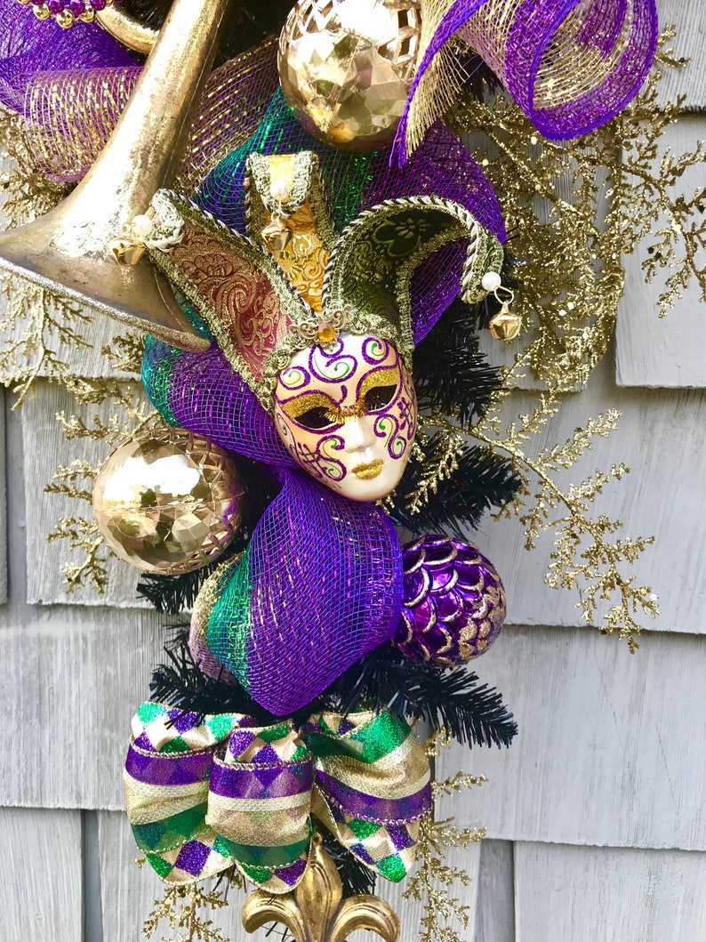 mardi gras door wreath ideas