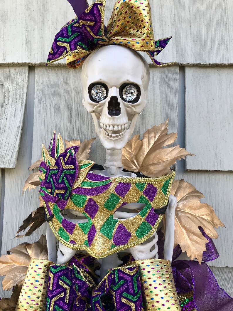 mardi gras skeleton