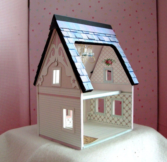 quarter scale dollhouse