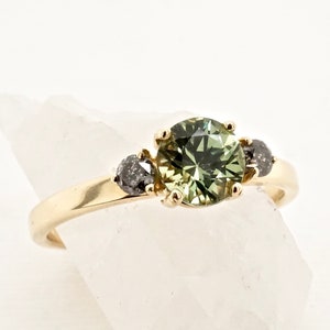 Green Sapphire Ring Gold, Three Stone Sapphire Ring, Green Sapphire and Diamond Engagement Ring, Custom Sapphire Ring