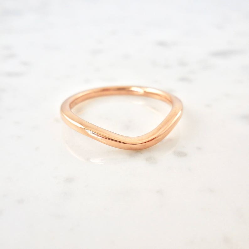 Curved 14 karat gold Wedding ring band Delicate Gold Band
