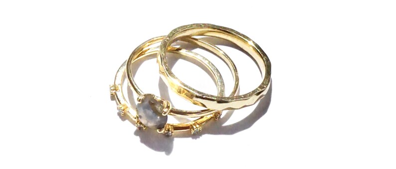 Delicate Labradorite Ring in 14 karat gold