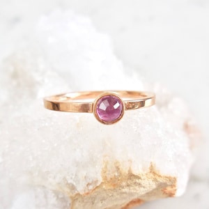 Pink Sapphire Ring, Bezel Pink Sapphire 14 k Rose Gold, Pink Sapphire Engagement Ring