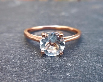 Natürlicher Aquamarinring, 14 Karat Gold, runder Solitär, Verlobungsring mit Geburtsstein März