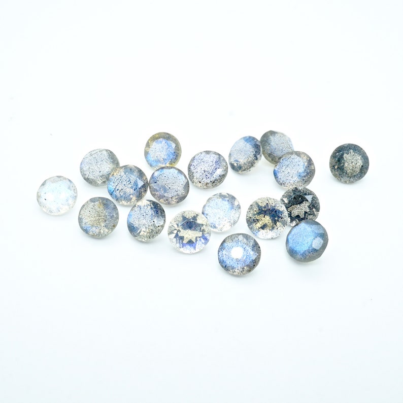 Delicate Labradorite Ring in 14 karat gold