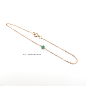 A Green Emerald bracelet features a faceted real Green Emerald that is centered on a 7" cable link SILVER or GOLD-FILLED dainty cable link chain. 
Bring flair to your style, wear it alone or layer it with chains from our collection.