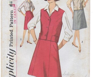 A 6-Gore Skirt, Below Elbow Sleeve Blouse and Sleeveless Buttoned Jacket Sewing Pattern for Women: Retro Size 18, Bust 38" • Simplicity 5207