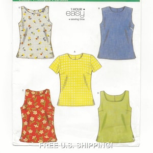 Puede incluir: Un patrón de costura con cinco diseños de tops diferentes. Los tops incluyen una camisa amarilla de manga corta a cuadros, un top azul sin mangas, un top rojo con estampado floral, una camiseta sin mangas verde y una camiseta sin mangas con estampado floral. El texto "1 HOUR easy sewing time" es visible.