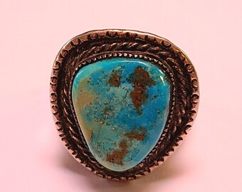 Stunning Native American Turquoise Ring - Hand Made in Early 40s
