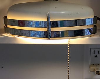 Vintage MCM Bed Lamp - Cream  & Silver - With Sturdy Wall Bracket