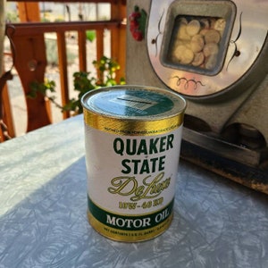 Vintage 1970's or Earlier Full Quart Oil Can Quaker State SAE 30 paper Can  or Cardboard Can, No UPC Barcode, Petroleum, Oiliana 