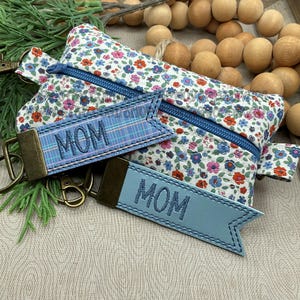 ITH Flag Key fob Tab Machine Embroidery Design | MOM Key fob | In the Hoop Key fob Embroidery Design | Key Chain | Instant Download 5 sizes